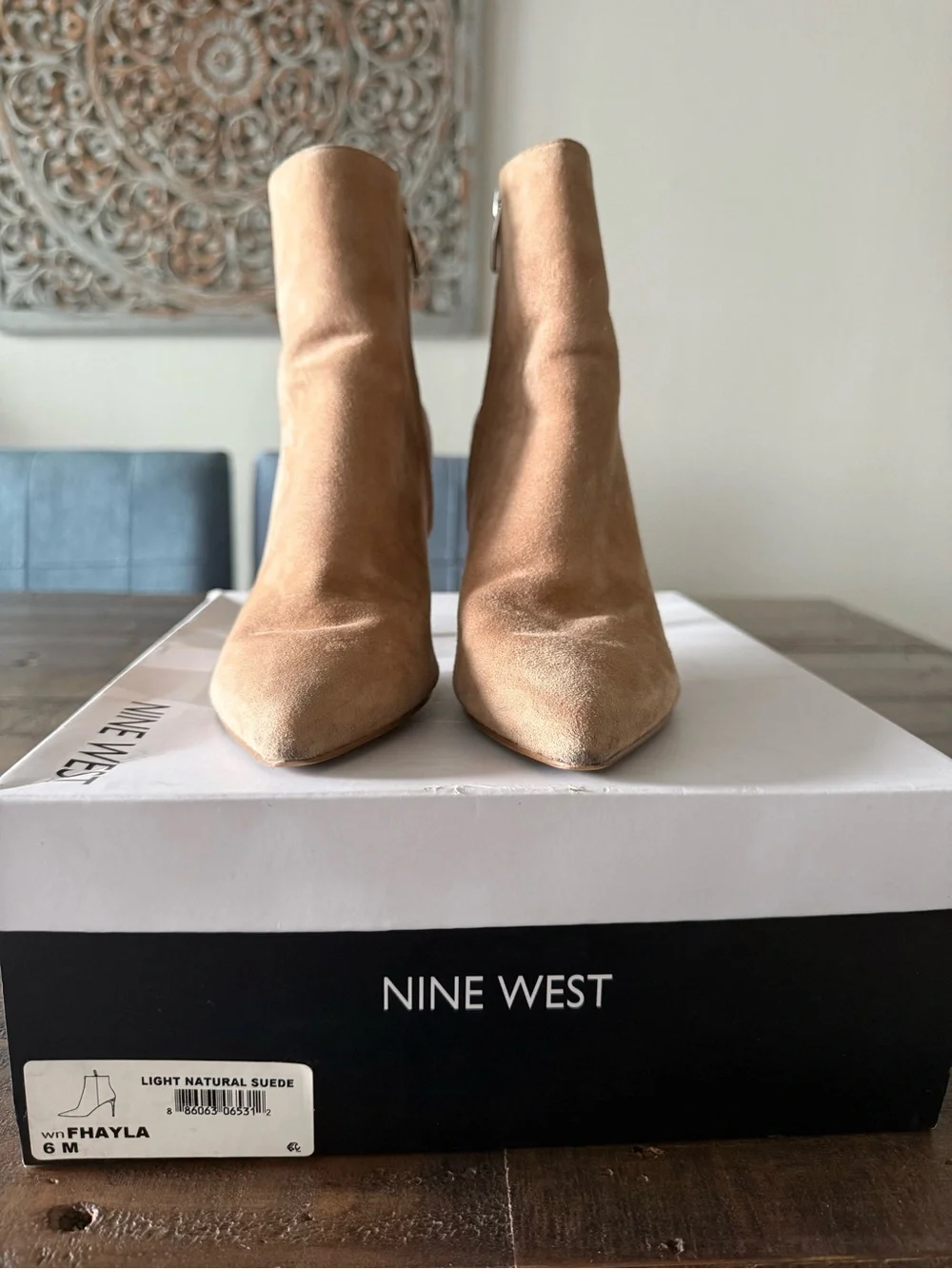 Nine West Fhayla Pointy Toe Booties - Light Natural Suede - Sz 6